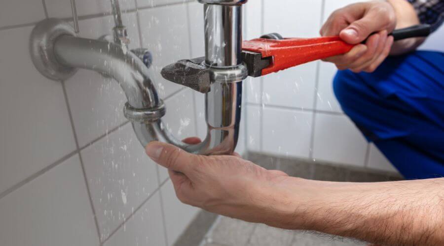 Leak Detection Services in Centertown, MO